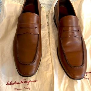 Gently worn Ferragamo loafers size 9.5E.